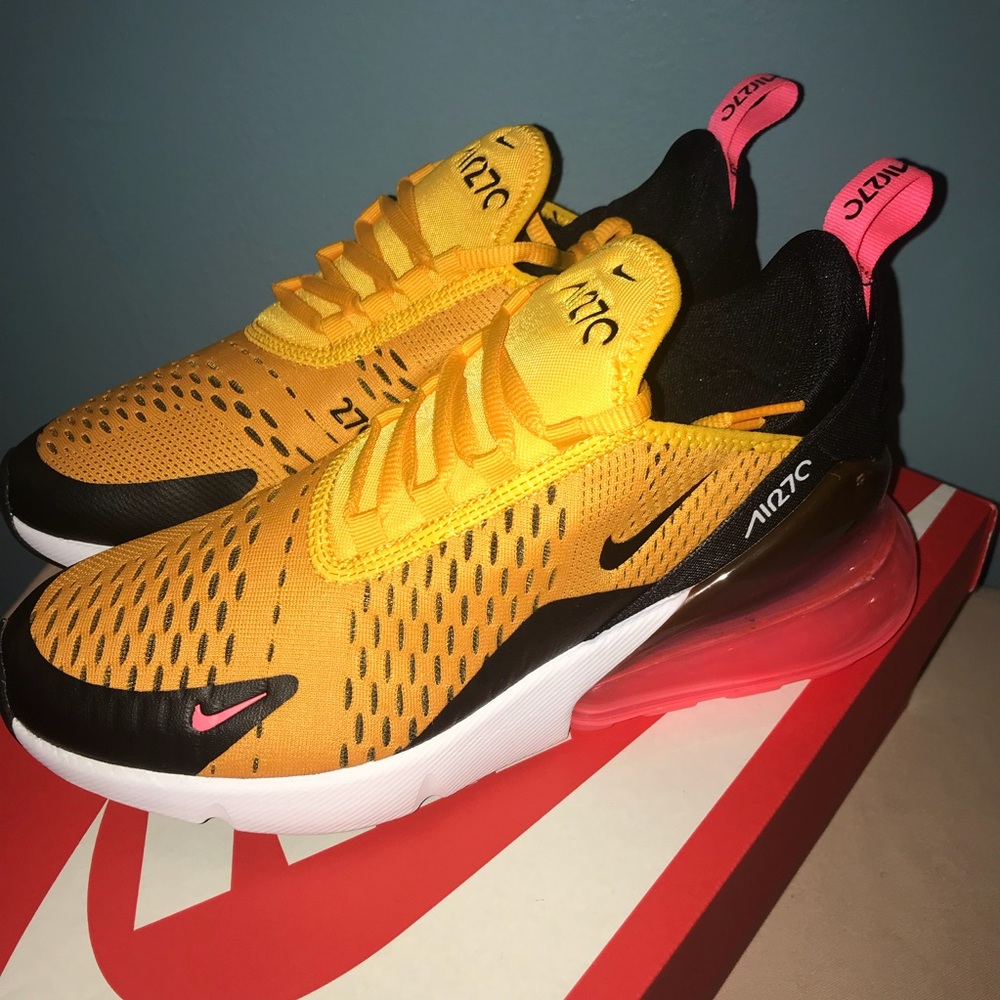 Air max 270 university gold